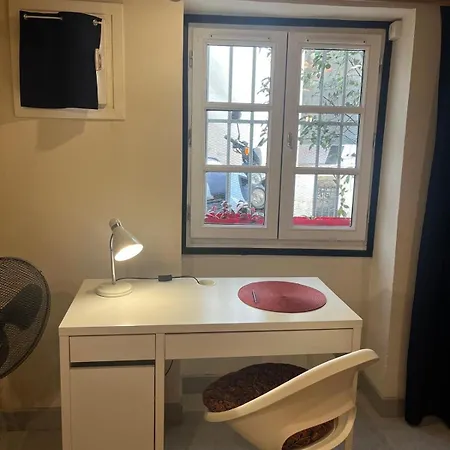Charming Studio, Ecusson * Montpellier